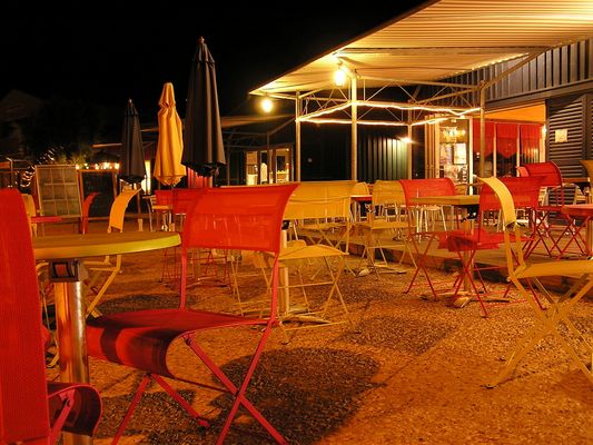 barman SVP, une menthe à l'eau