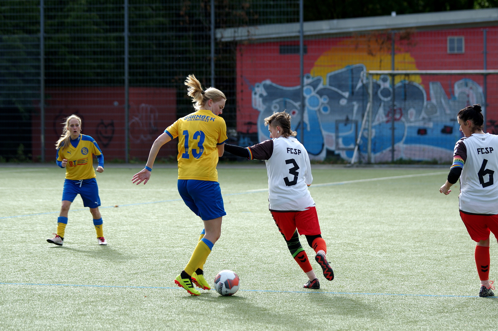 Barmbek Uhlenhorst - St. Pauli 2. Frauen 2 zu 0