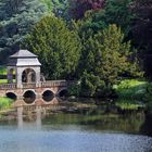 Barockbrücke im Park von Schloss Dyck