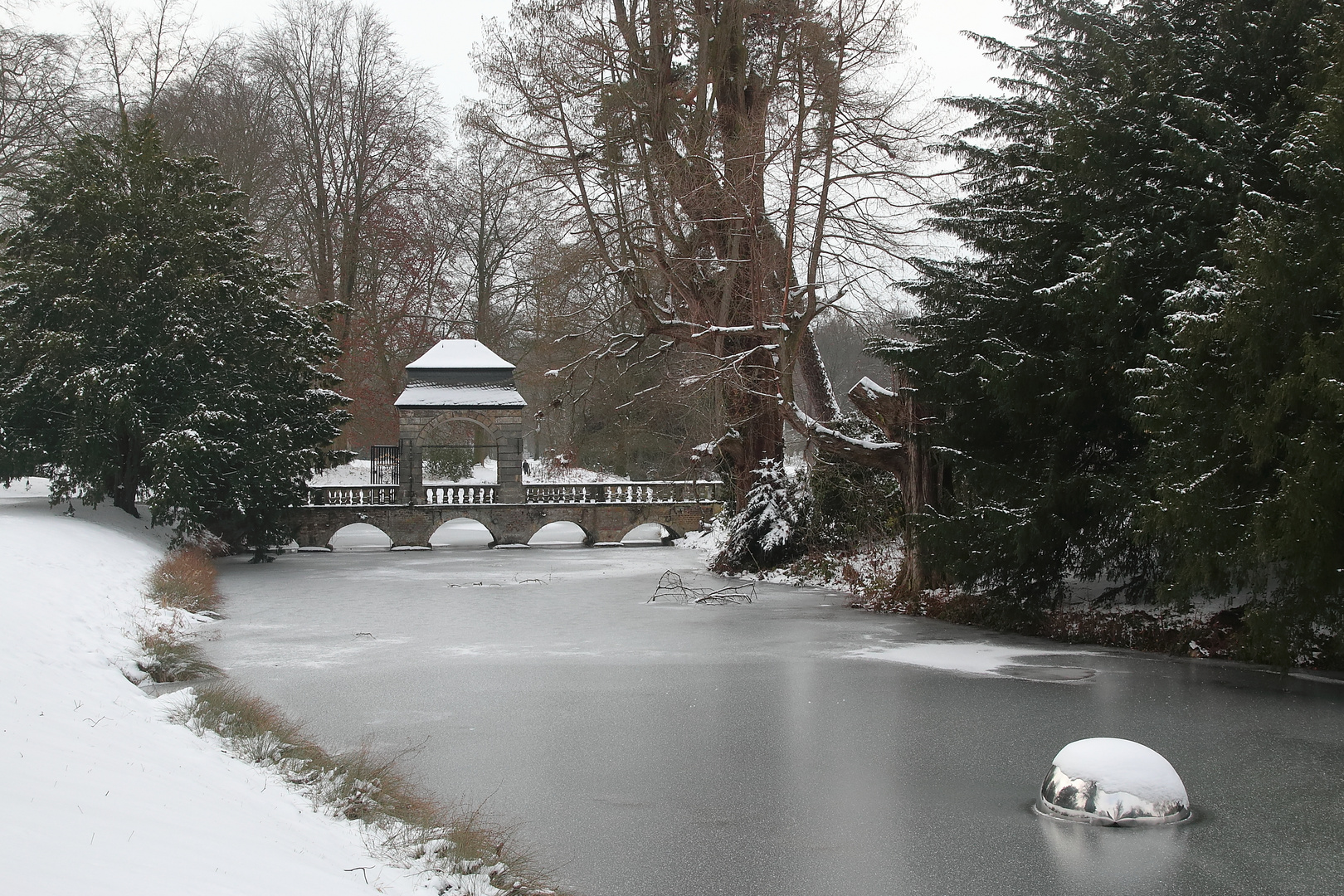 Barockbrücke im Winter 