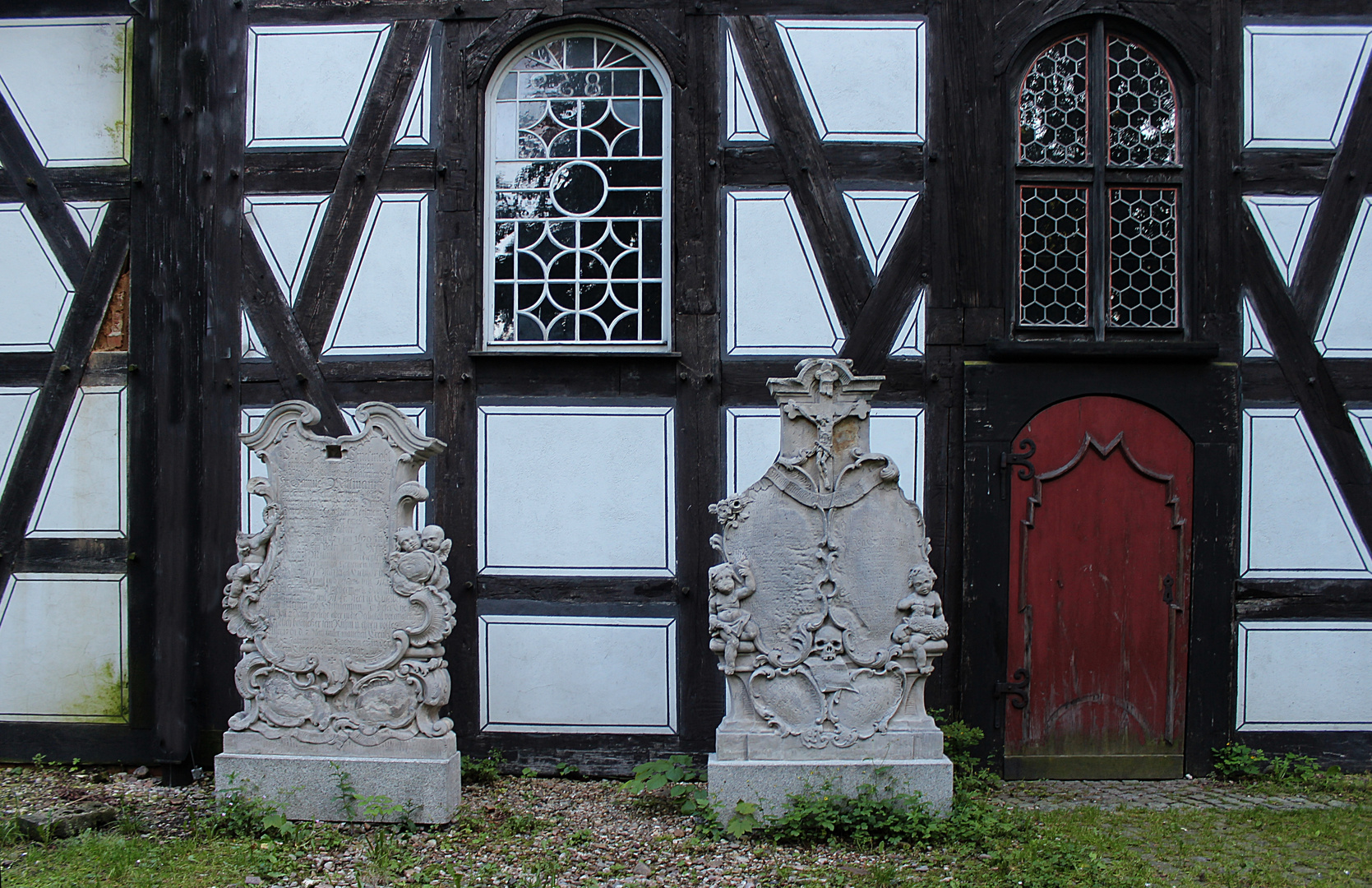 Barocke Grabmäler an der Gnadenkirche Schweidnitz