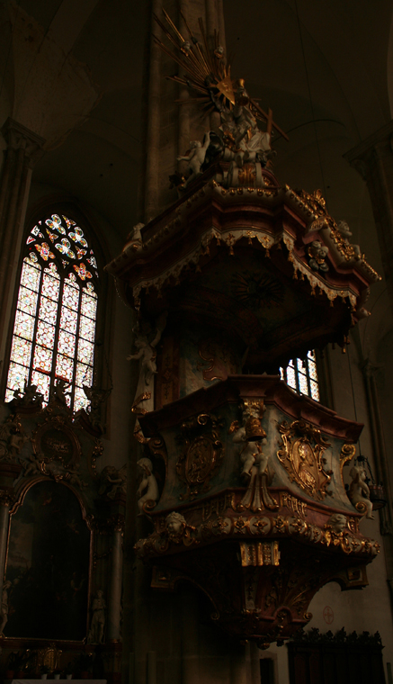 Barocke Kanzel in der Othmarskirche in Mödling