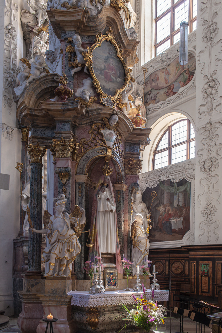 barocke Mariendarstellung in der Klosterkirche Neuzelle