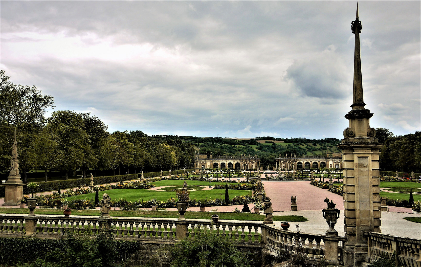 Barockpark Weikersheim mit Orangerie