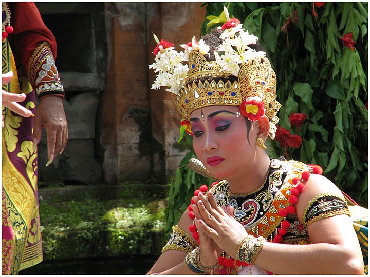 Barong Tanz in Bali Foto Bild kunstfotografie kultur Barong Tanz in Bali Foto Bild kunstfotografie kultur