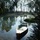 Barque à la Maison du Parc de Théméricourt dans le Vexin ( Ile de France )