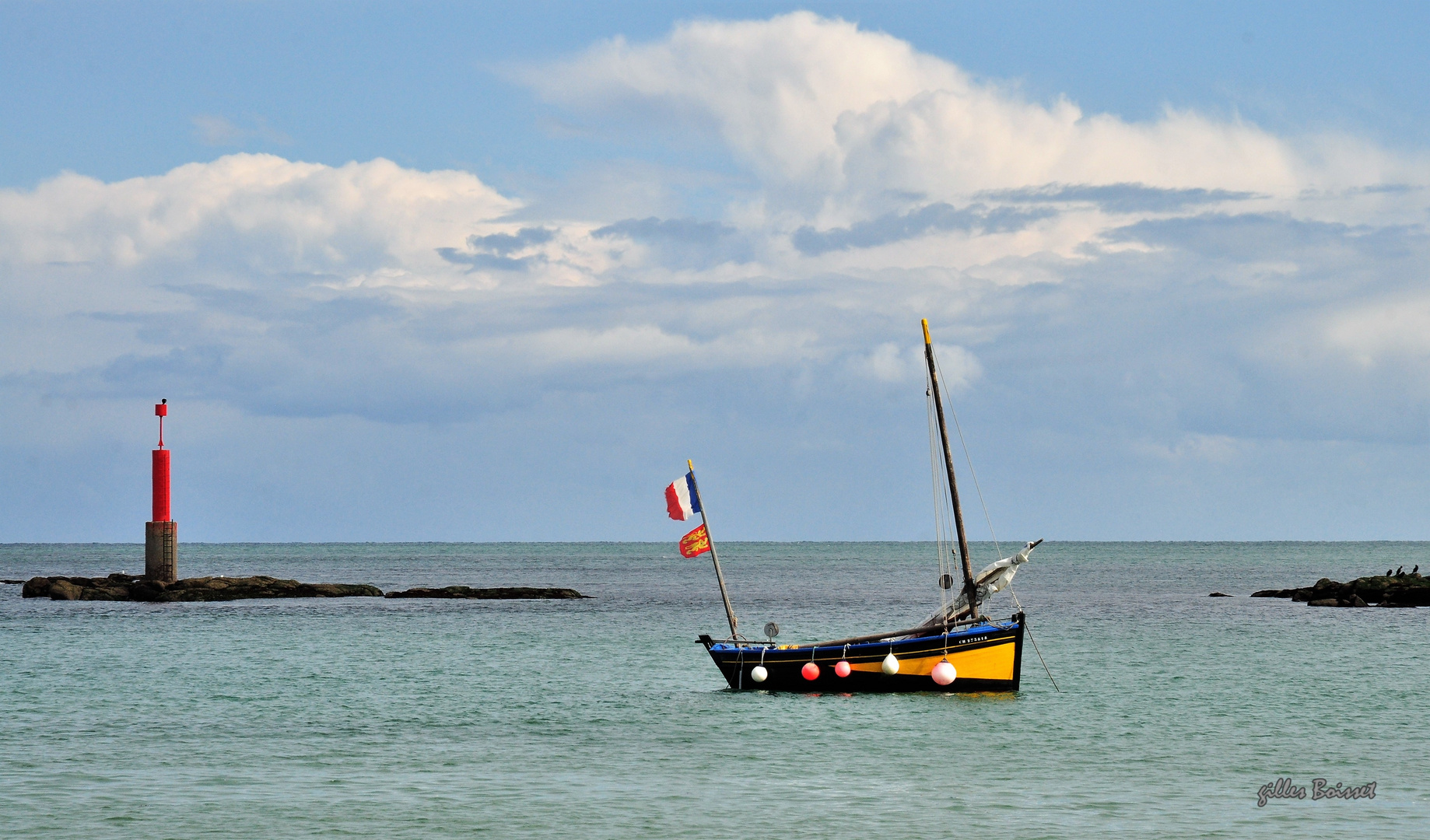 Barque au mouillage