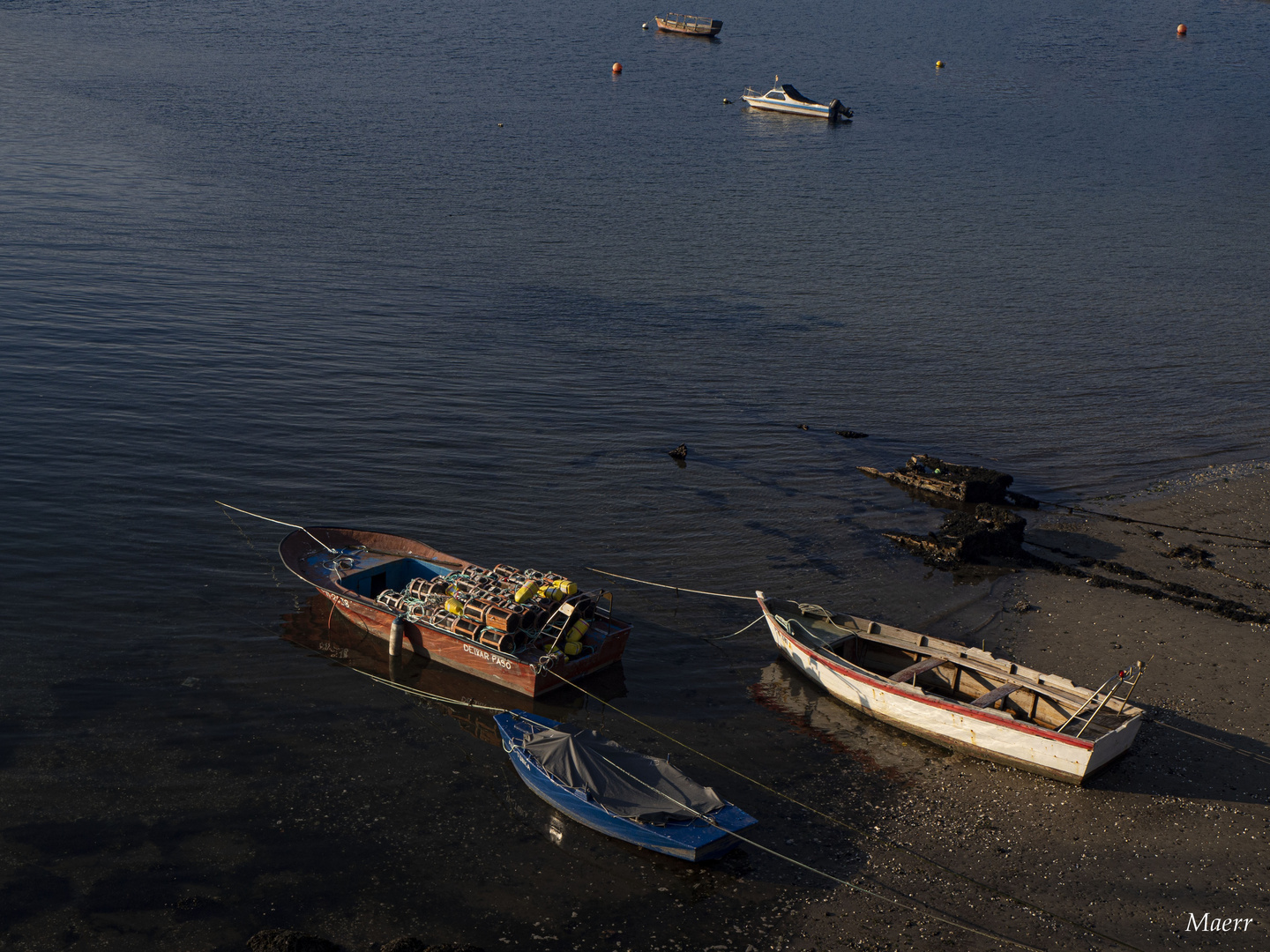 Barquitas en la ria.