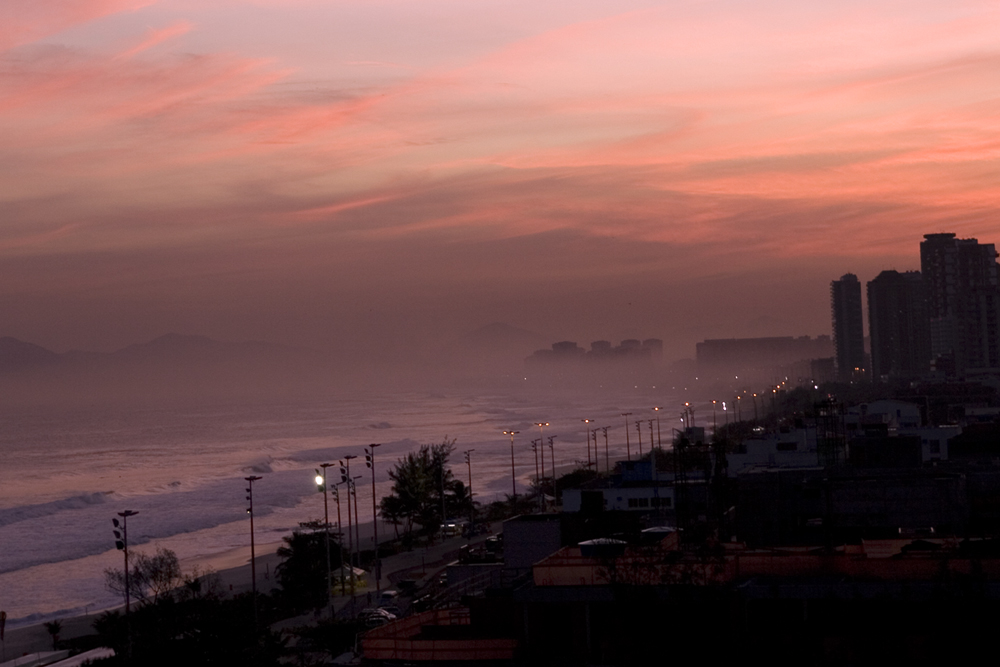 Barra da Tijuca - Tramonto rosa