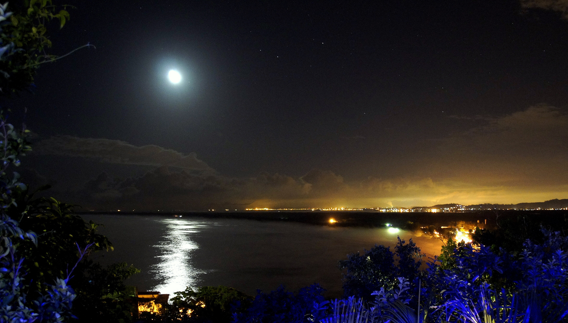 Barra de Guaratiba by Night