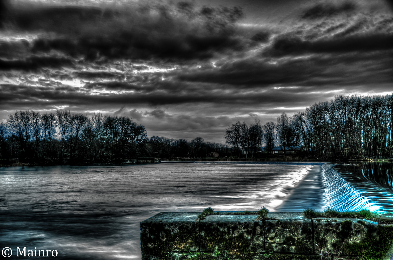 Barrage de CHARENTENAY en HDR