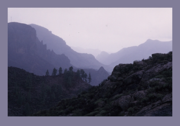 Barranco auf Gran Canaria an einem Regentag