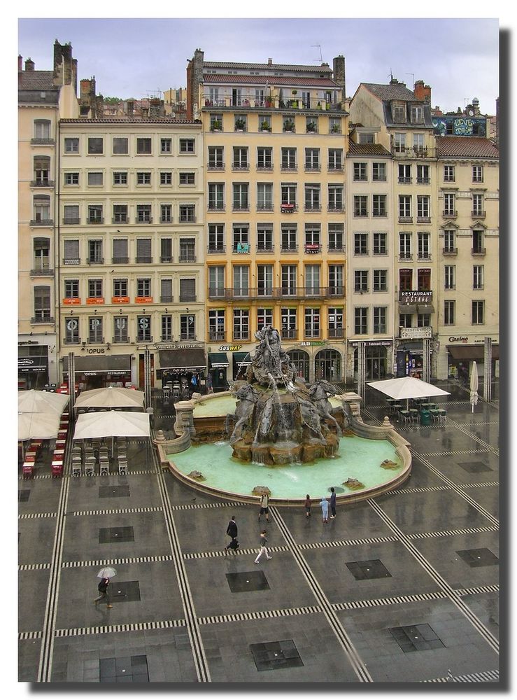 Bartholdi-Brunnen auf dem Place des Terreaux.