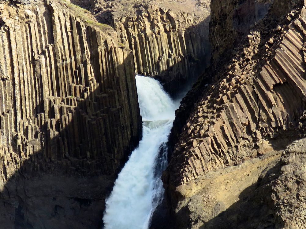 Basalt am Hengifoss