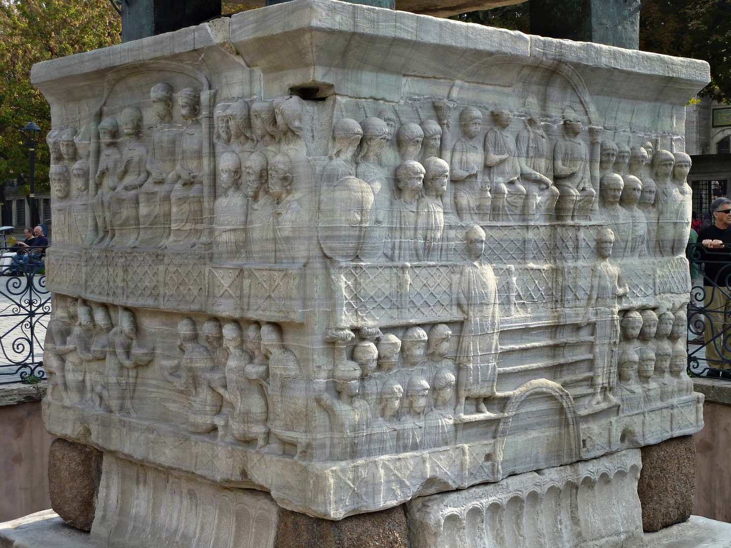 *BASE DEL OBELISCO DE TEODOSIO* (390 a.C.) Imagen & Foto europe