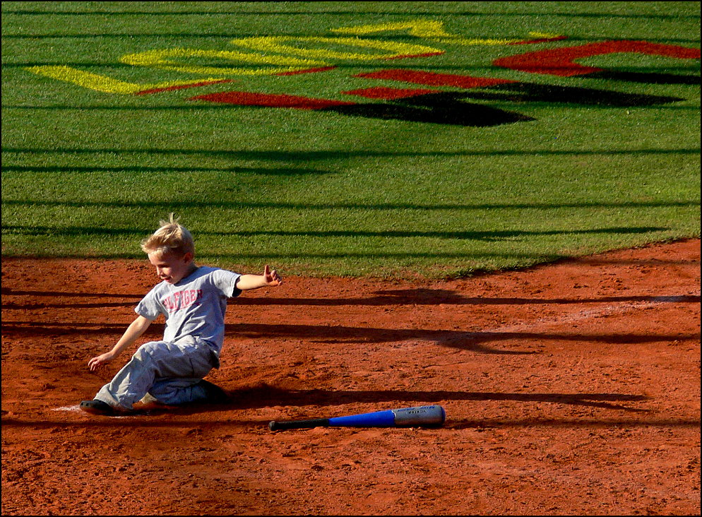 Baseball spielen macht Spaß -zuschauen auch