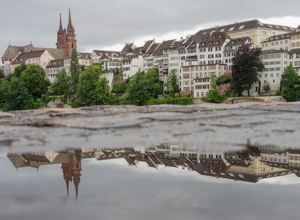 Basel, au byy Rääge ainzig...  