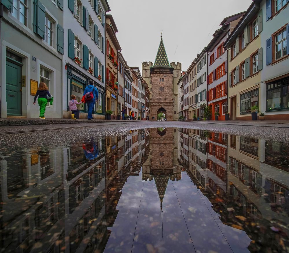 Basel, au byy Rääge ainzig...  