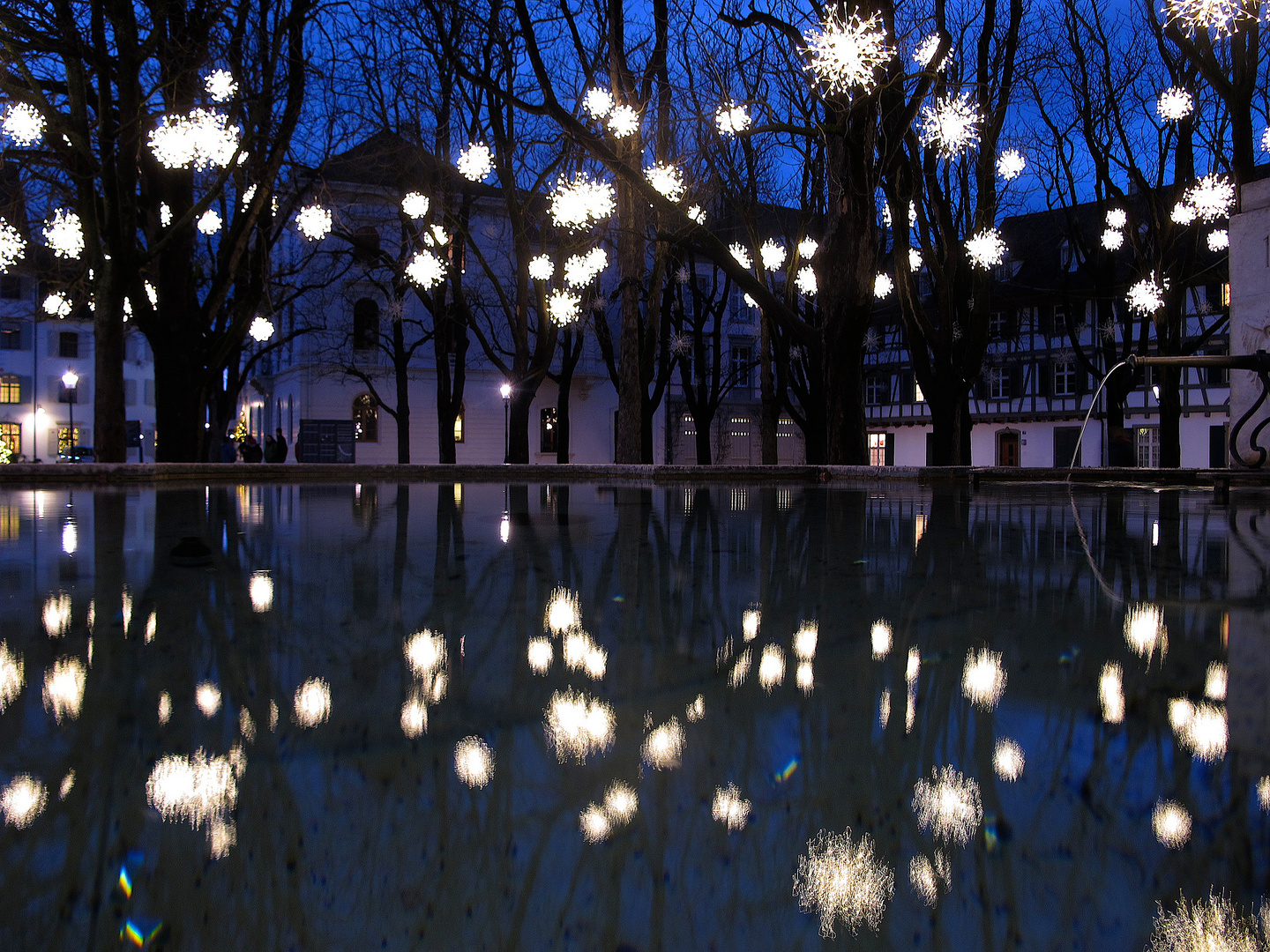 Basel bei Nacht