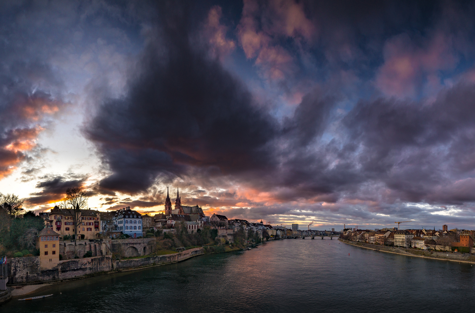 Basel mit Rhein