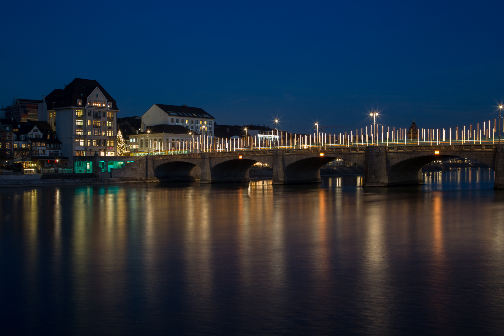 Basel, Mittlere Rheinbrücke