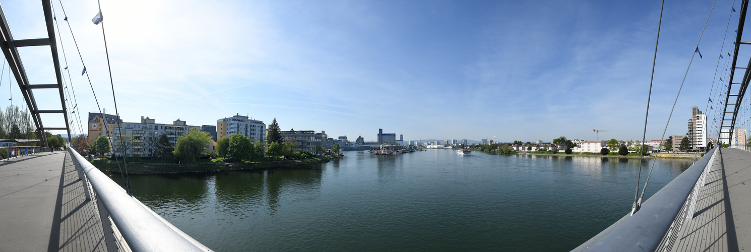 Basel Nord (vom Ussland här betrachtet)