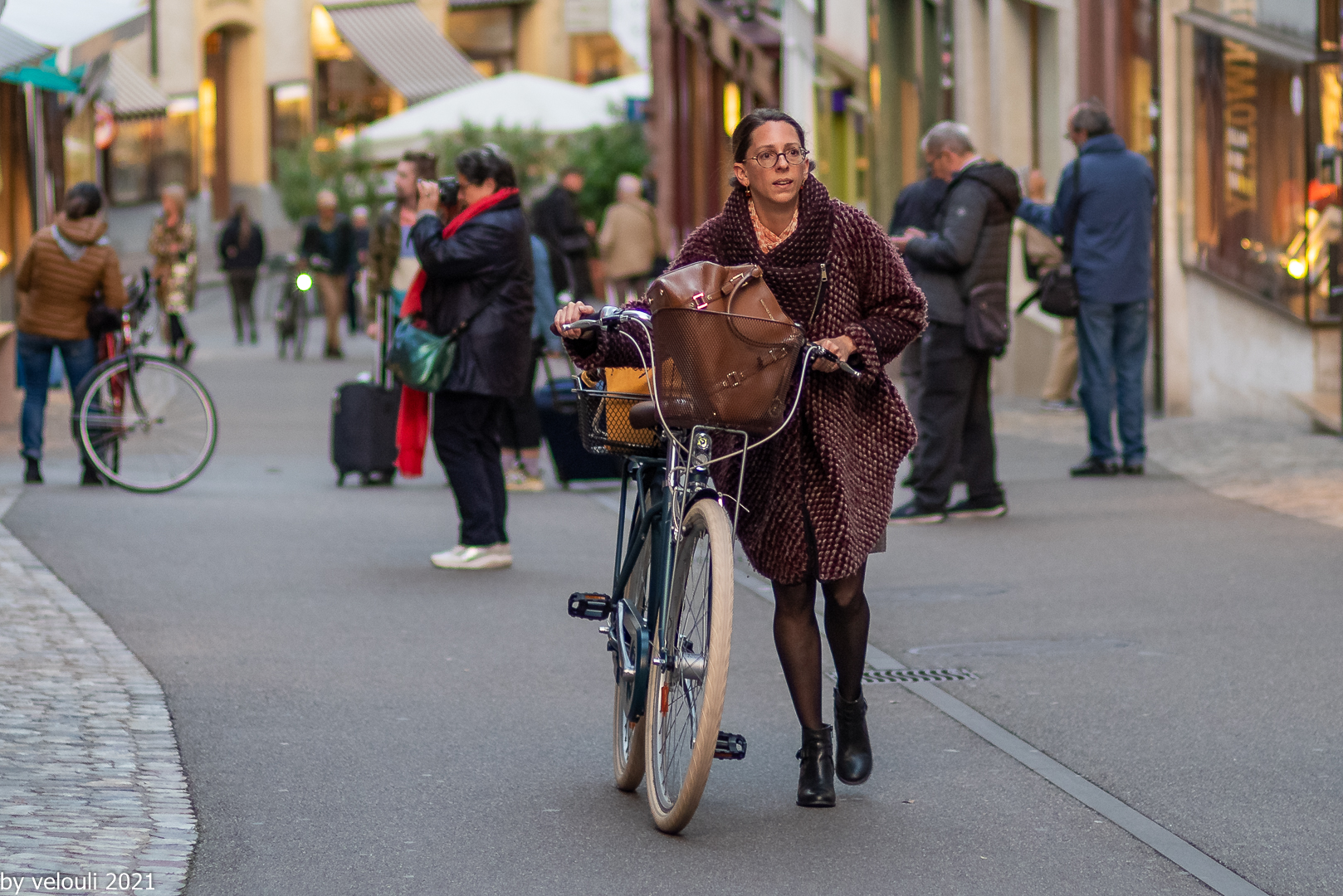 Basel RadlerIn am Spalenberg