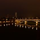 Basel und der Rhein bei Nacht