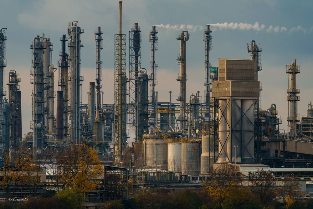 BASF Ludwigshafen 12/2022 Foto & Bild | industrie und technik ...