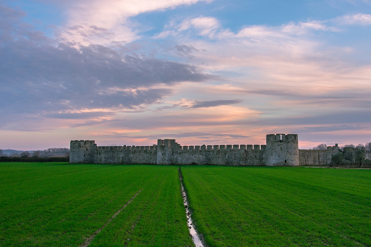 Bashtove castle