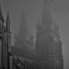Basílica de Nuestra Señora de Luján bajo la niebla