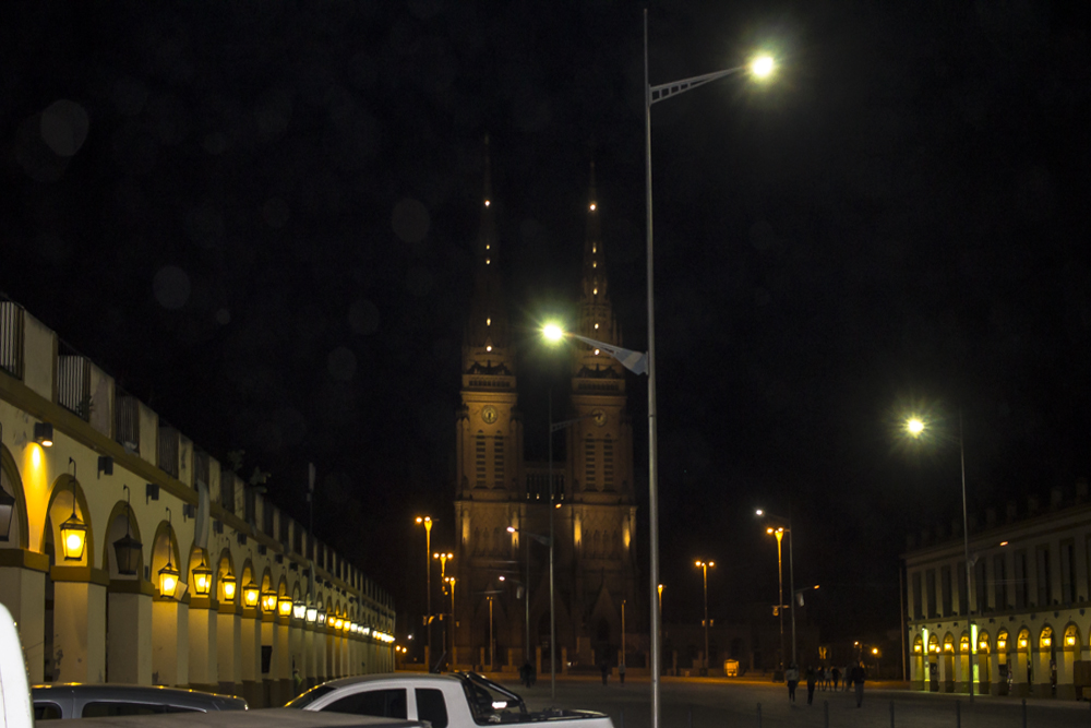 Basilica de Nuetsra Señora de Lujan - nocturna