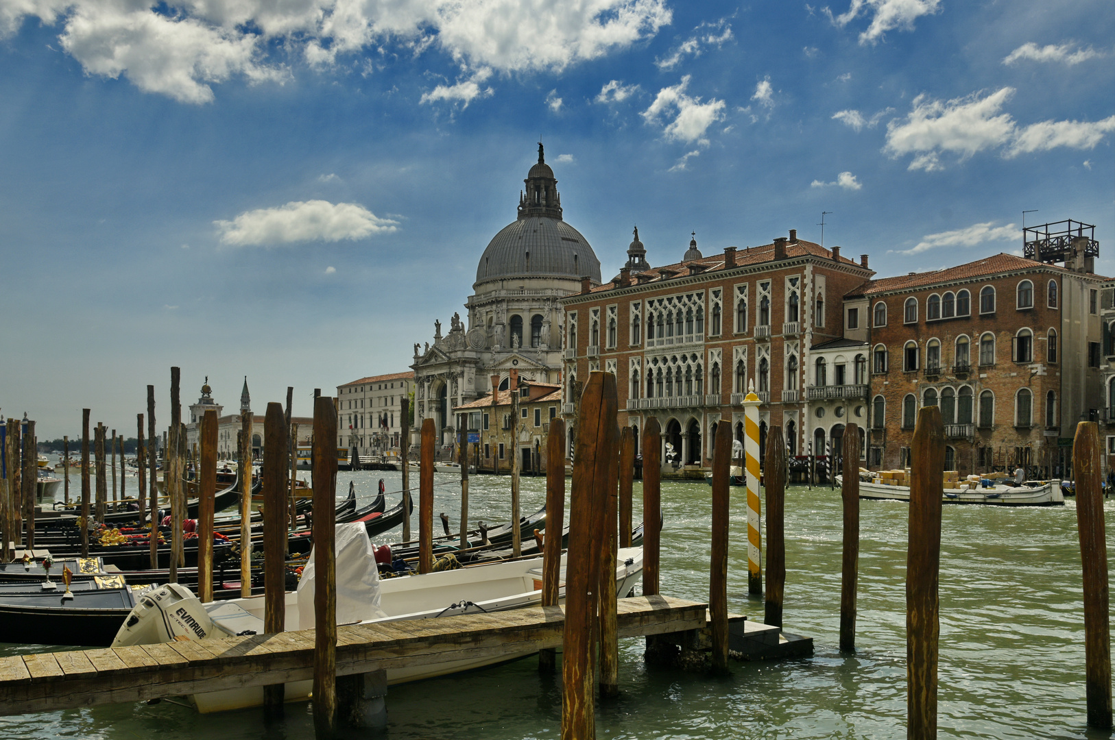 Basilica di Santa Maria della Salute 