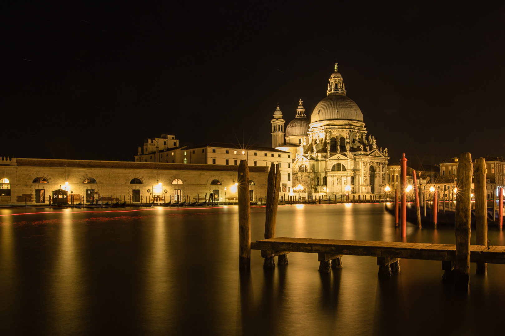 ** Basilica di Santa Maria della Salute **