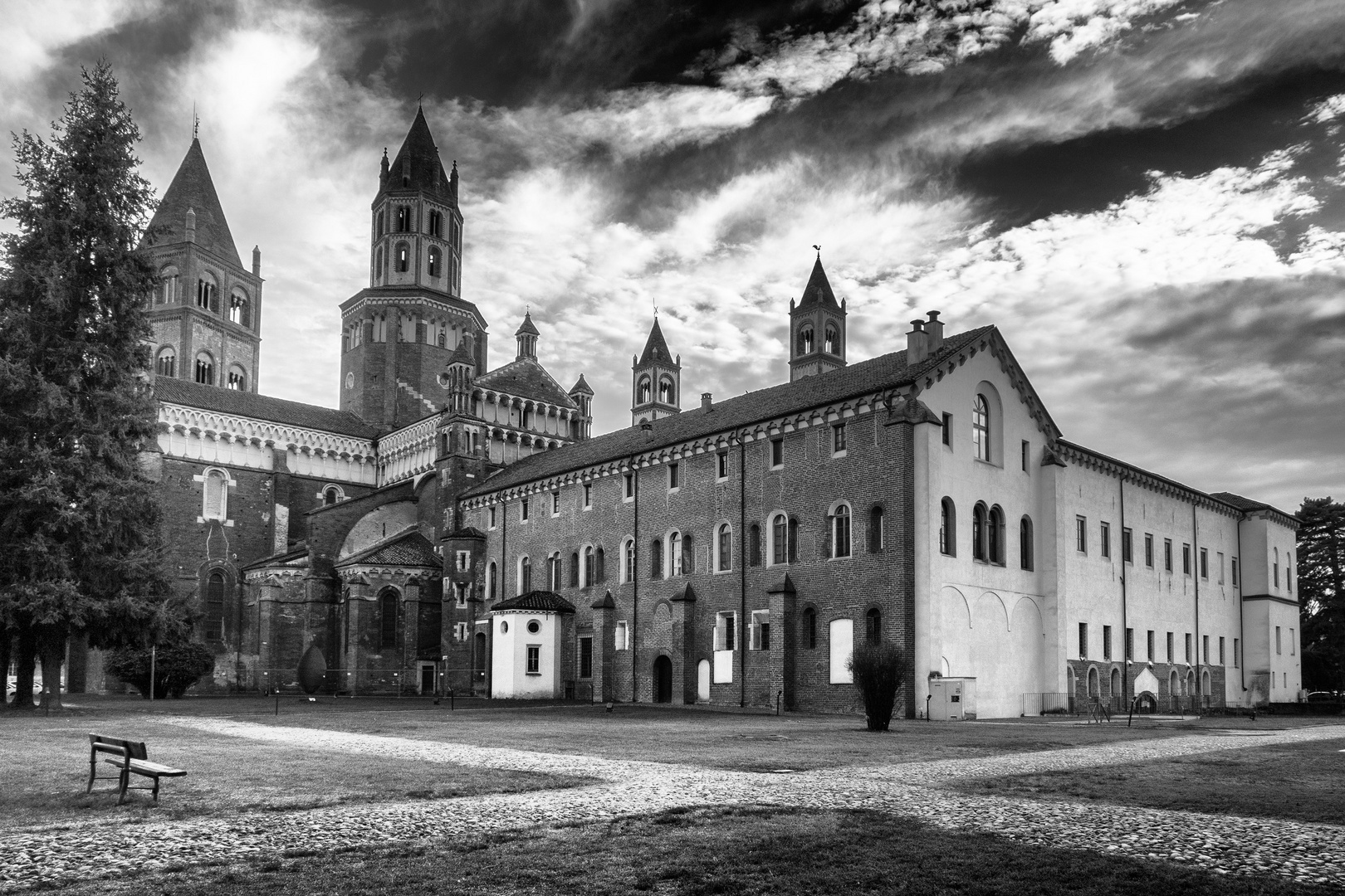 Basilica di Sant'Andrea, Vercelli