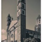 Basilica di Sant'Andrea (Vercelli), facciata