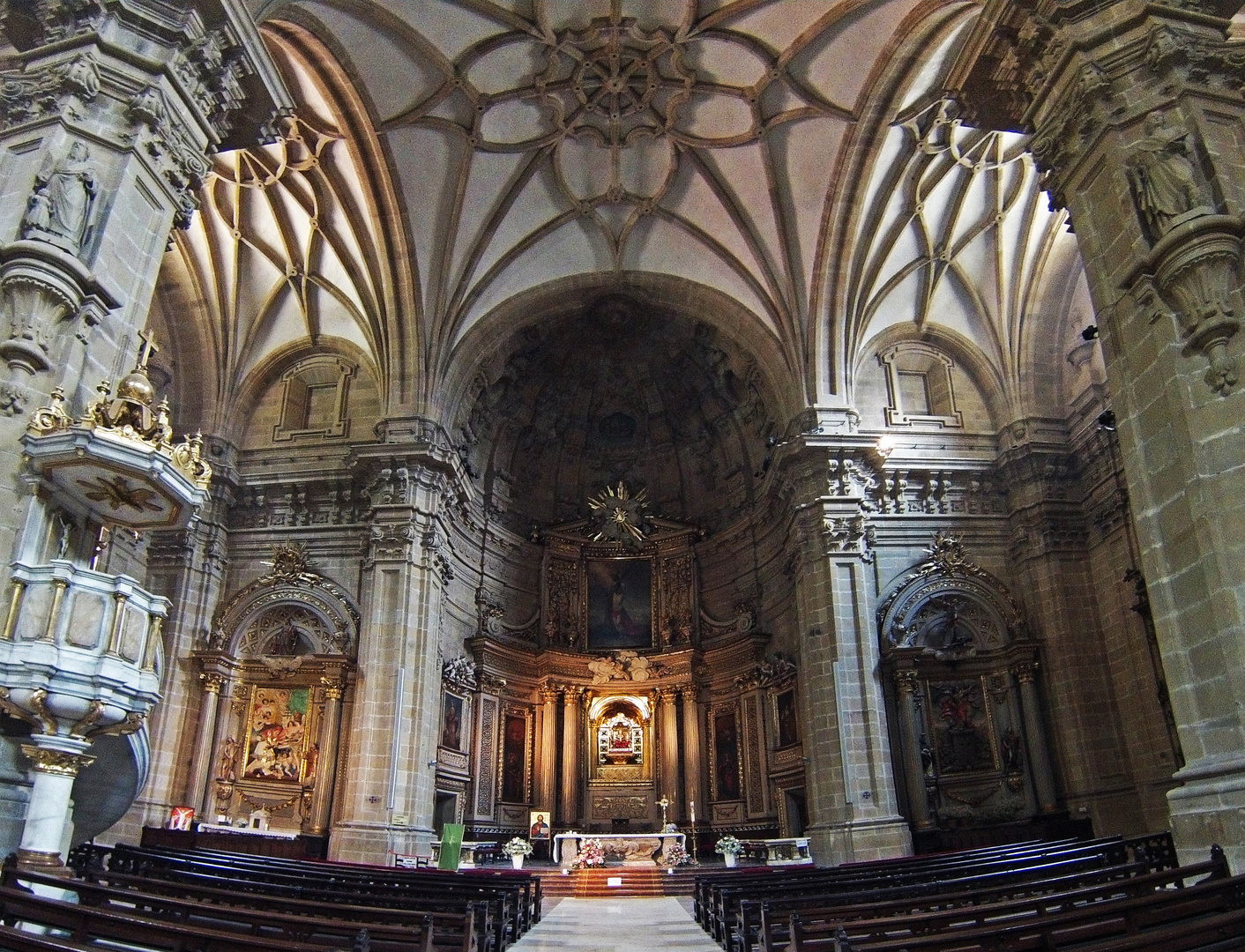 Basilica Santa Maria del Coro - San Sebastian