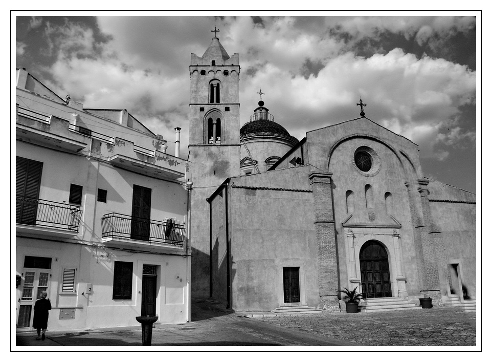 BASILICATA tra passato e presente - Pisticci 01