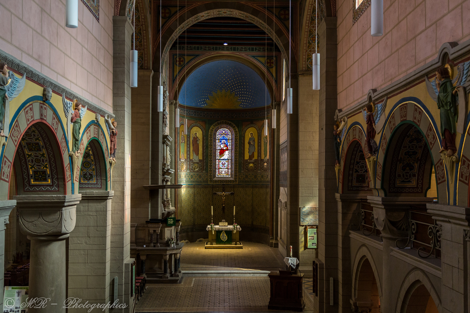 Basilika des Klosters in Hecklingen