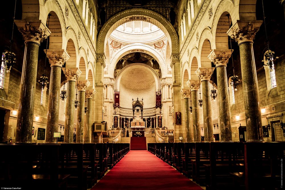 Basilika St. Martin in Tours - Frankreich