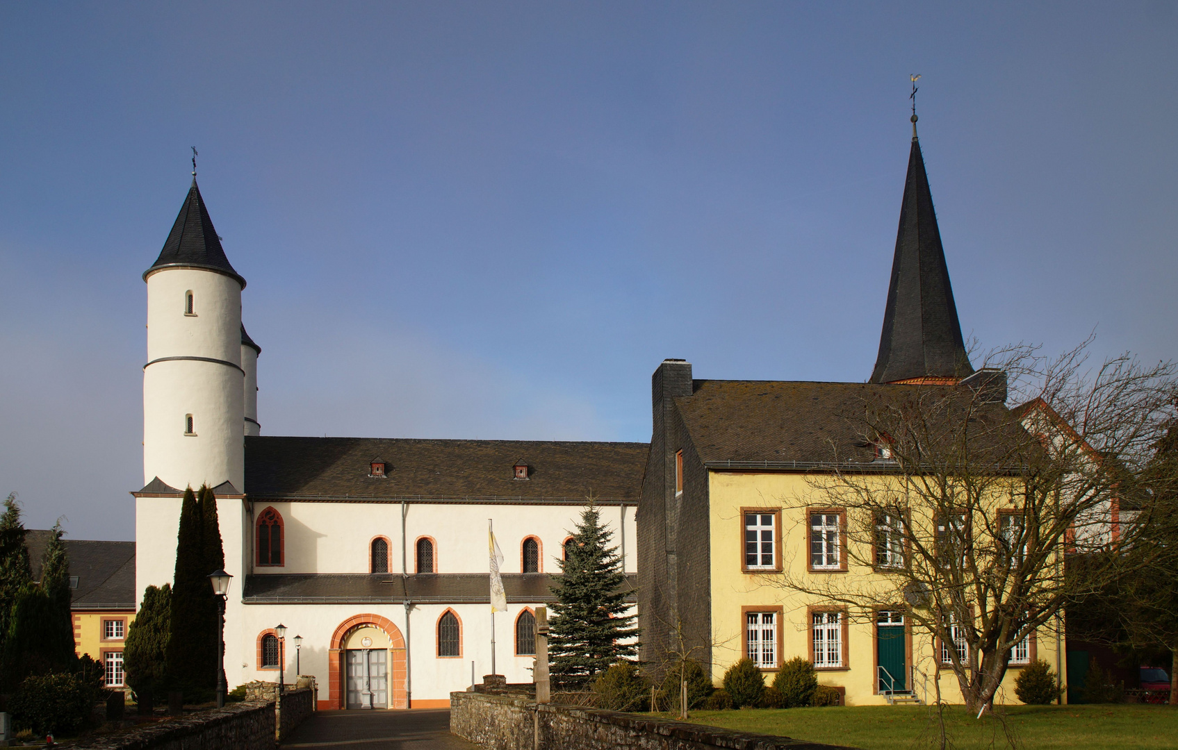 Basilika und Kloster Steinfeld