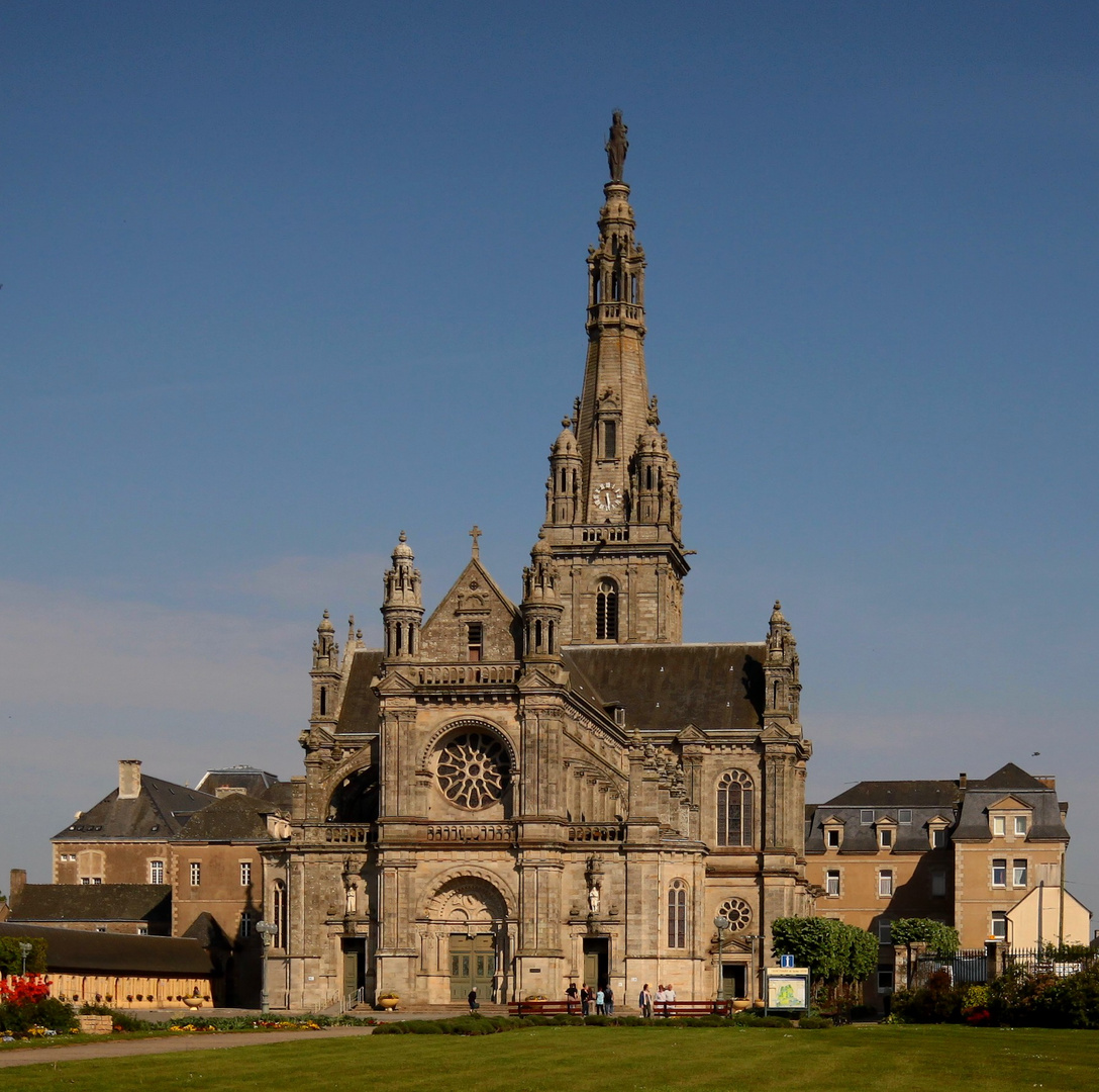 Basilique Sainte-Anne-D'Auray