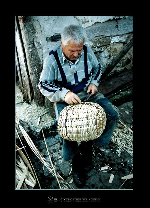 basket maker