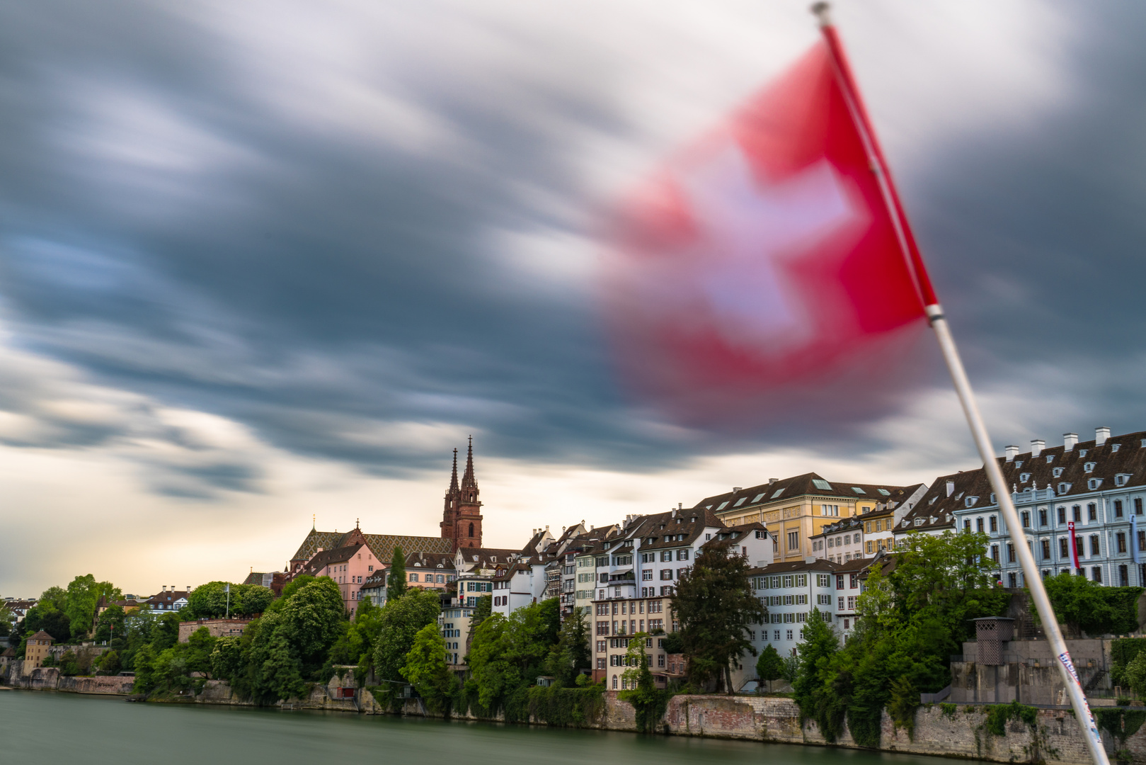 Basler Münster und Rhein