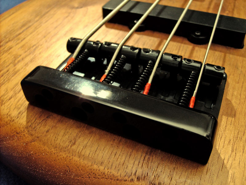 Bass 2