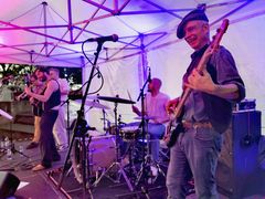 Bass Zunker Fezzmo p30-443-col +Foto +News