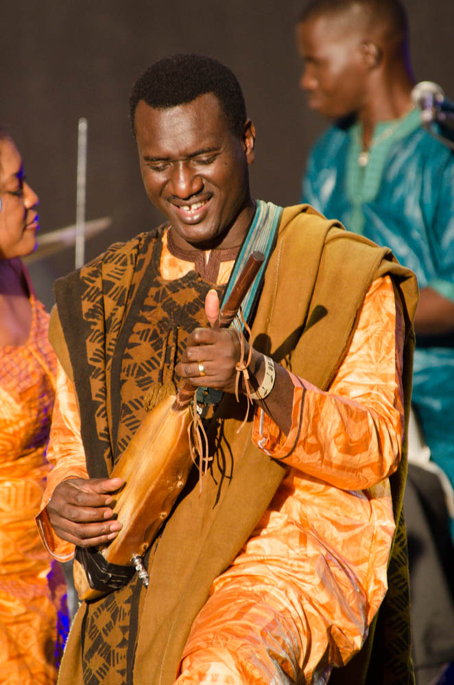 Bassekou Kouyate + Ngoni Ba