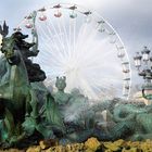 Bassin du Monument aux Girondins et Grande roue de la foire aux plaisirs