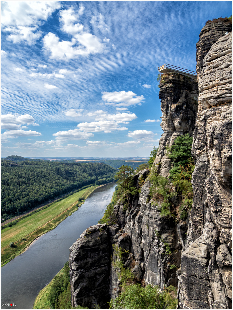 Bastei - Blick flussabwärts