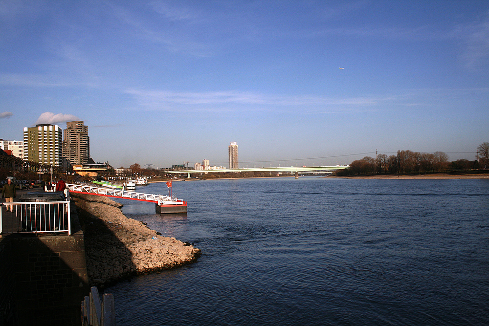 Bastei und Zoobrücke in der Nachmittagssonne (4) (29.11.2011)